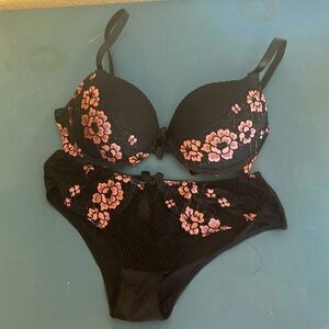 Black Bra and panty set